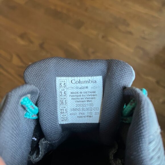 Columbia Womens Hiking Boots, Grey and teal, size 5.5 - Picture 4 of 4